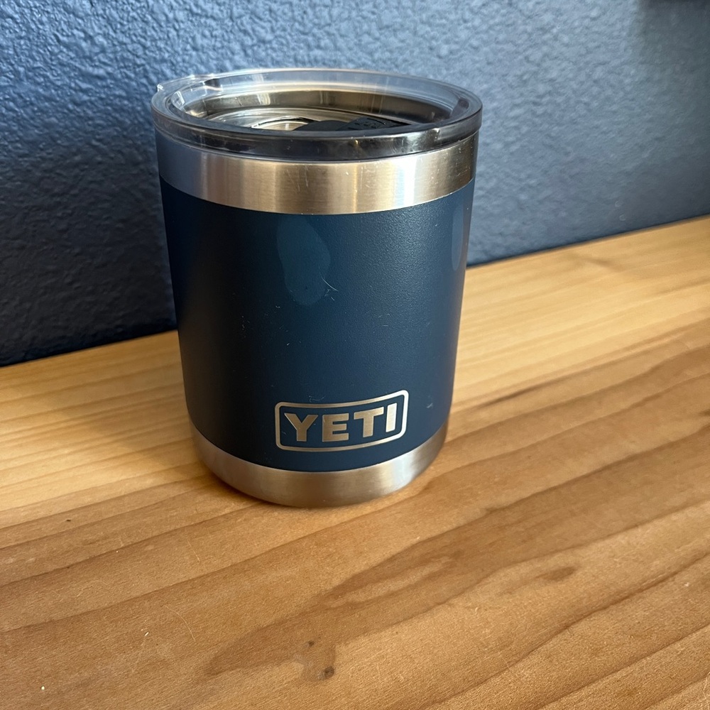 YETI Navy Blue Rambler Tumbler